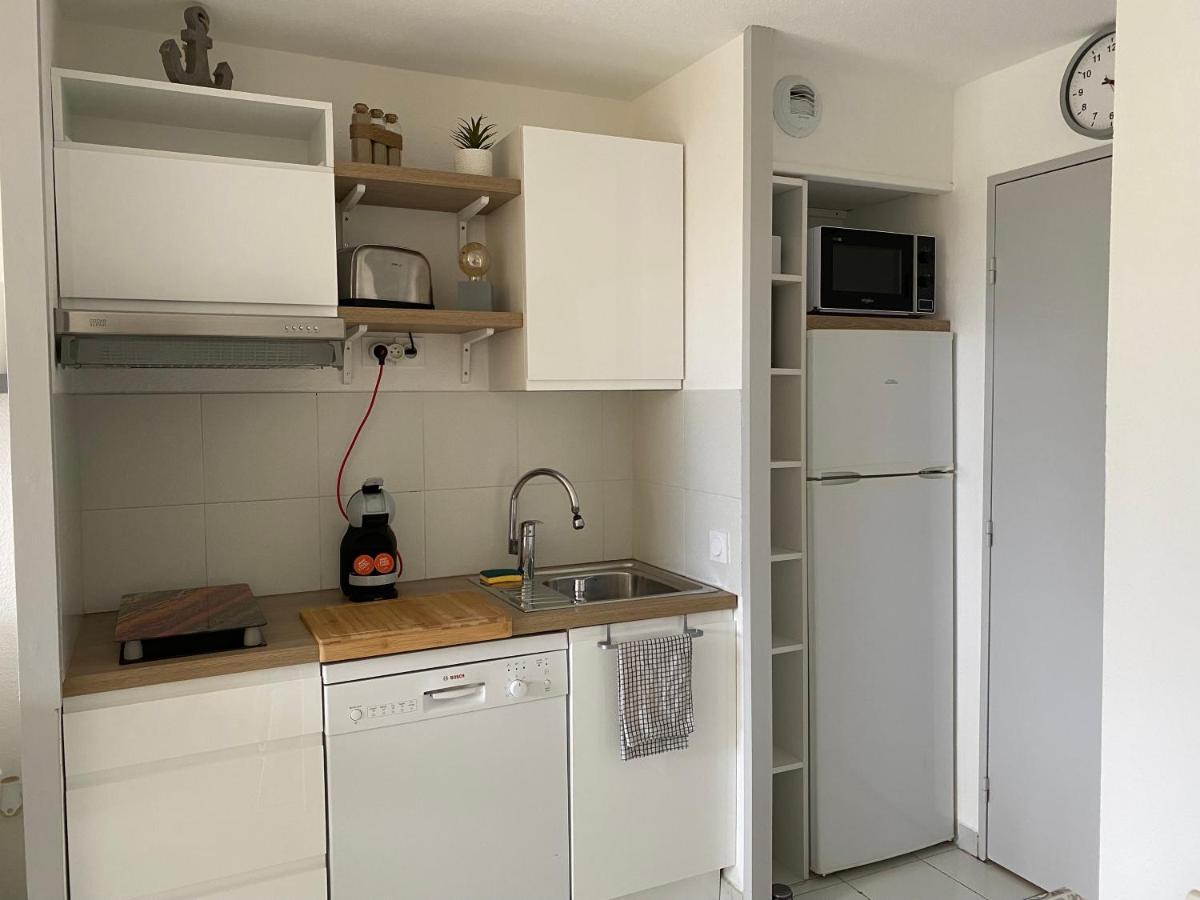 Appartement En Residence Privee, Face A La Mer Avec Acces Direct Plage Єр Екстер'єр фото